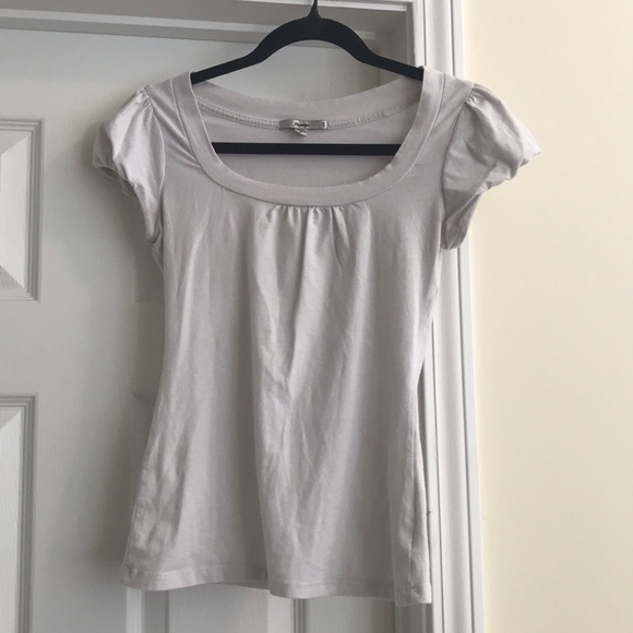 White Top - Picture 1 of 1